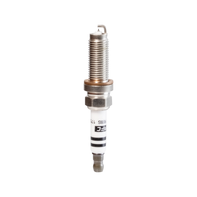 1753 ILZKA7RE8S Iridium Platina gyújtógyertya LR050998-hoz